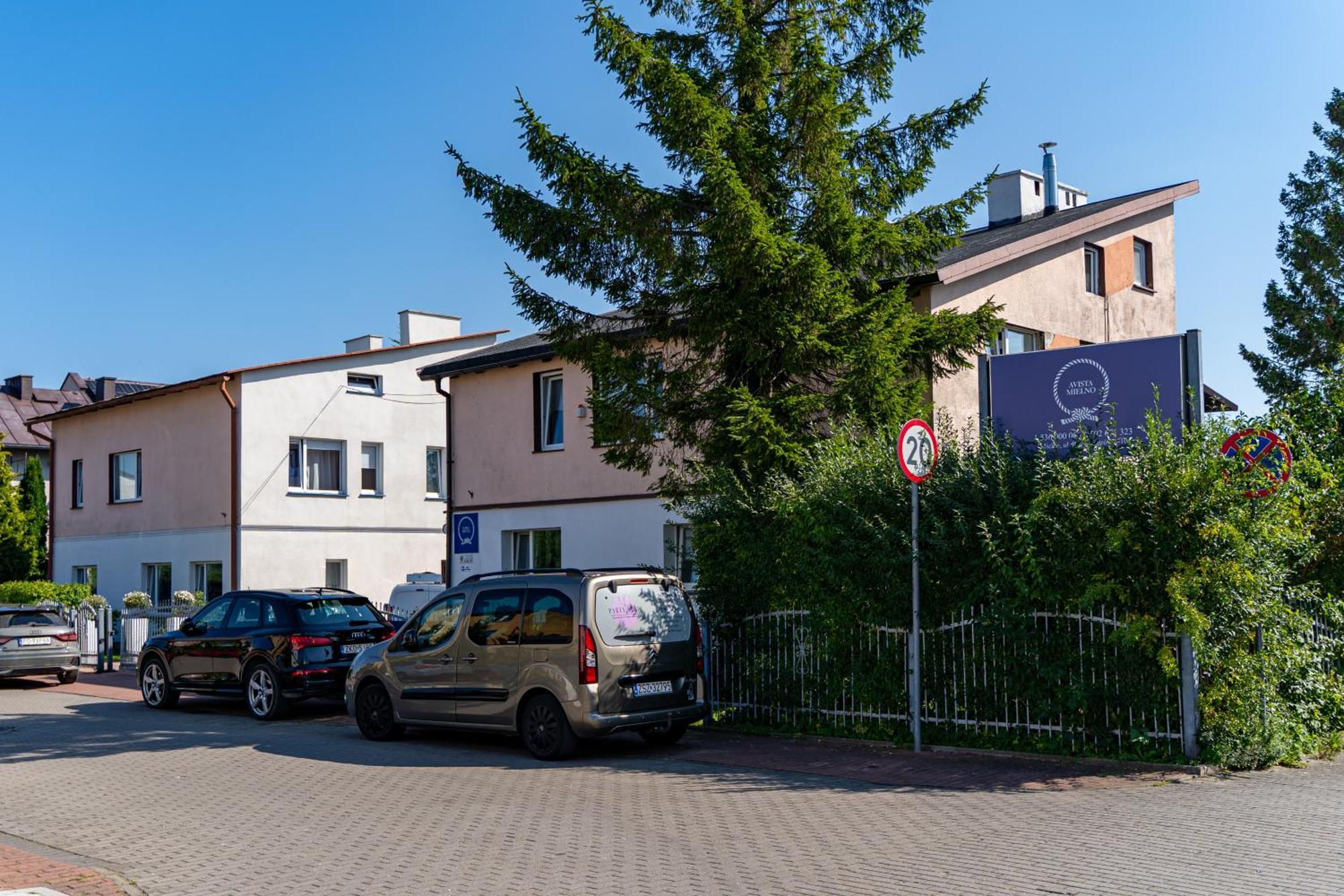 Avista Mielno Hotel Uniescie Exterior photo